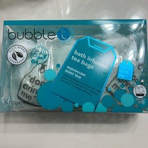 BUBBLE T bath and body bath infusion tea
bags. NEW